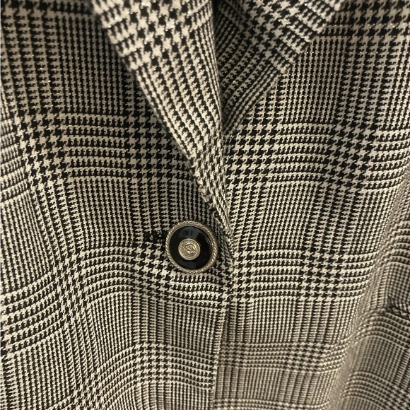 VTG Panther Grey and Black Plaid Blazer with Silver Threads-size 14 - Picture 5 of 6